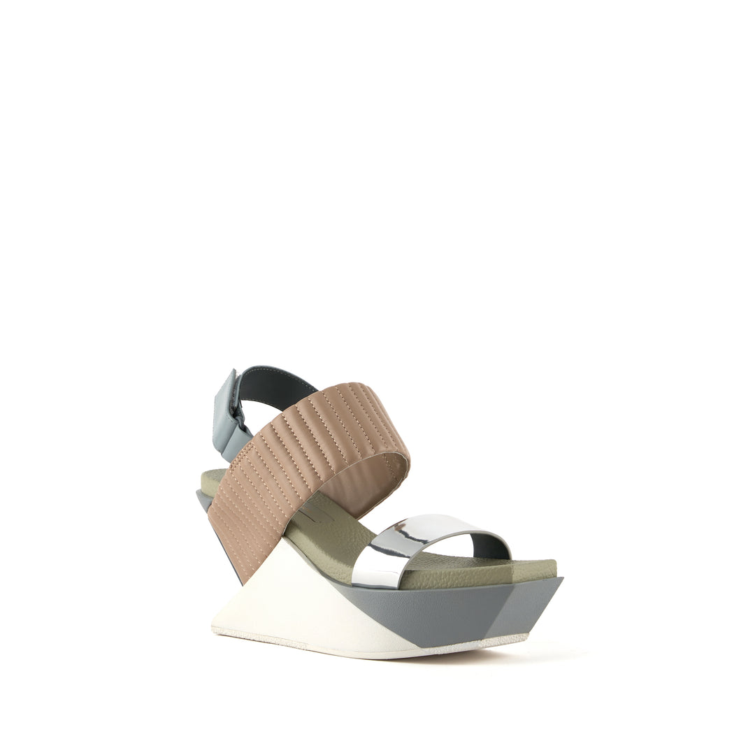 DELTA WEDGE PUFFIER SIERRA