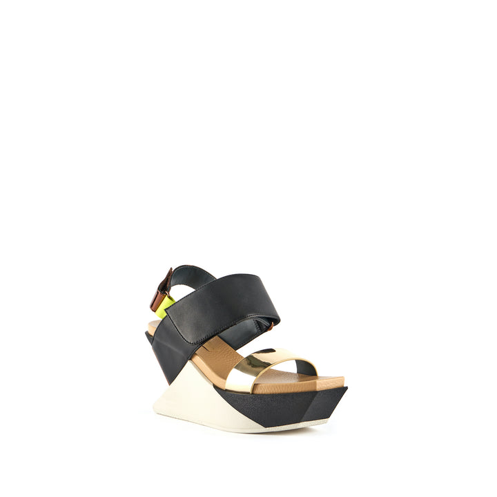 DELTA WEDGE SANDAL BRONZE