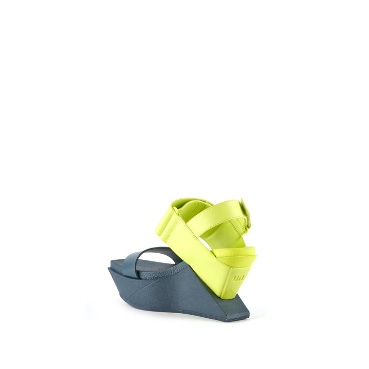 DELTA WEDGE SANDAL CYBER LIME