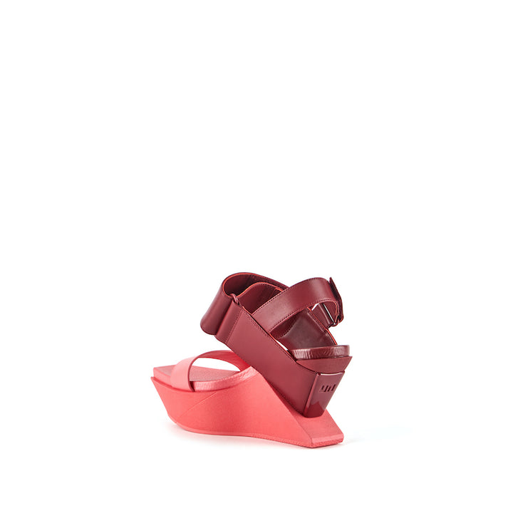 DELTA WEDGE SANDAL RADIANT