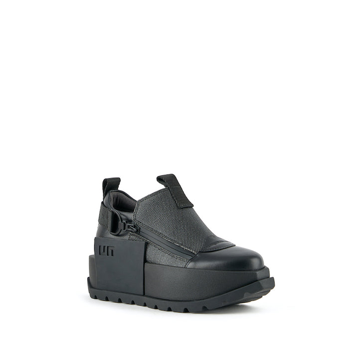 ROKO ZAR BLACK