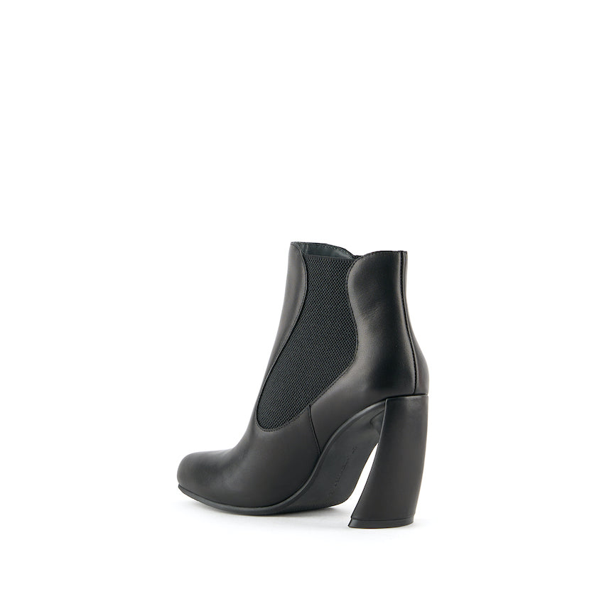 ZUMA FLOW HI BLACK