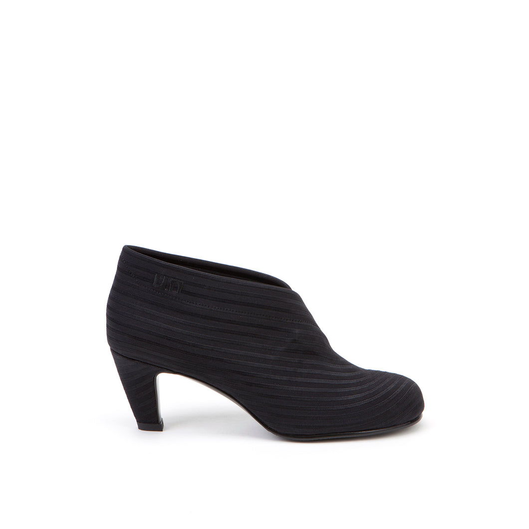 FOLD MID BLACK